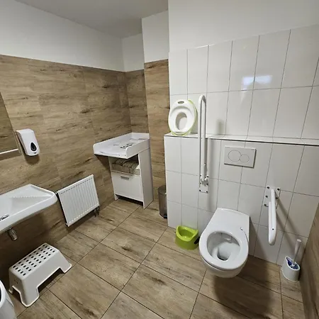 Restovna Casa de hóspedes 3*