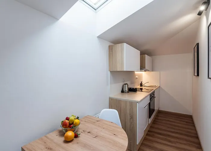 Restovna 3* Jíloviště